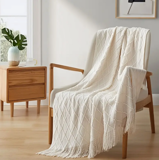 Everyday Cozy White Tassel Throw Blanket